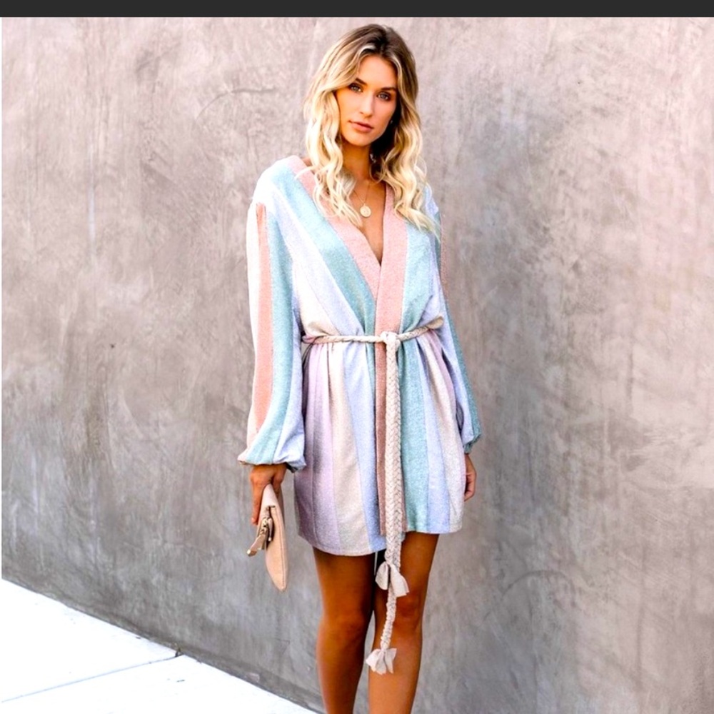 NWOT Vici Storia pink glitter wrap dress